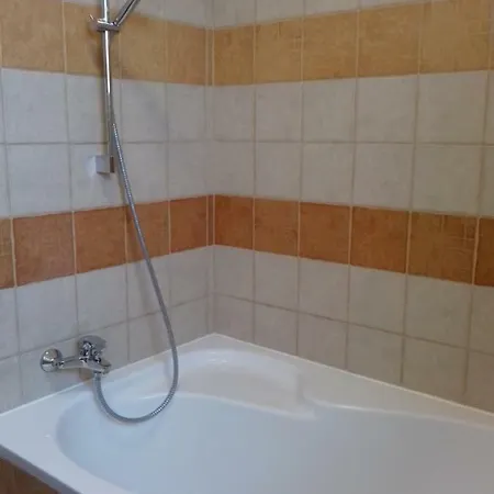 度假居 Balatoni Mandala Vendeghaz *