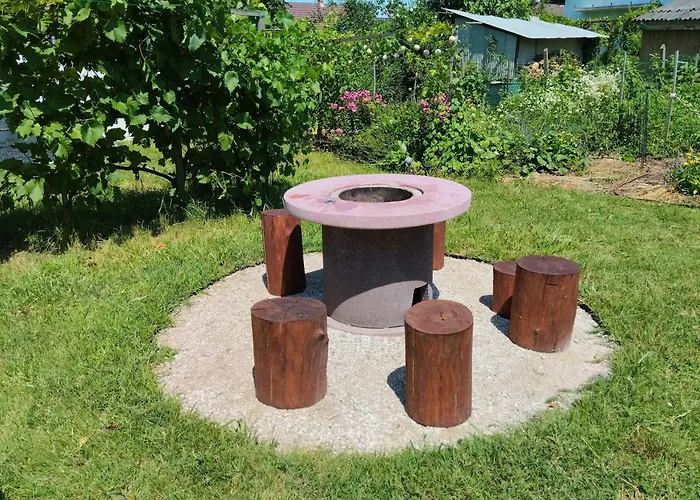 Semesterbostad Balatoni Mandala Vendeghaz